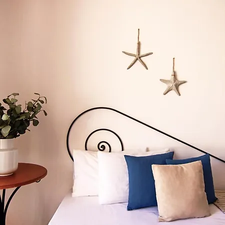 Nicki Resort: Cozy Studio Pool View Apartment